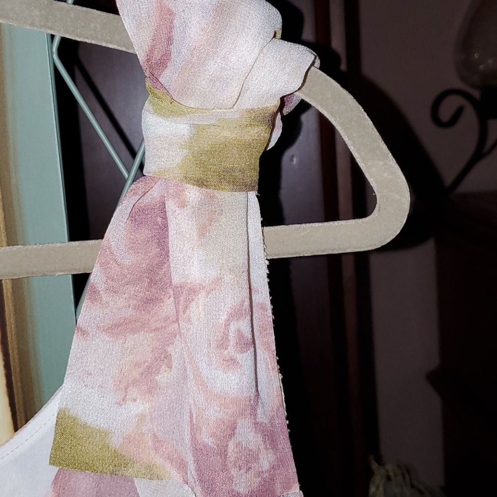 Lauren Conrad Dress - Picture 3 of 8